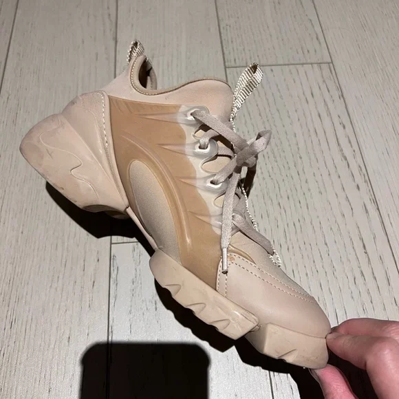 Dior D-CONNECT SNEAKER - Picture 3 of 6